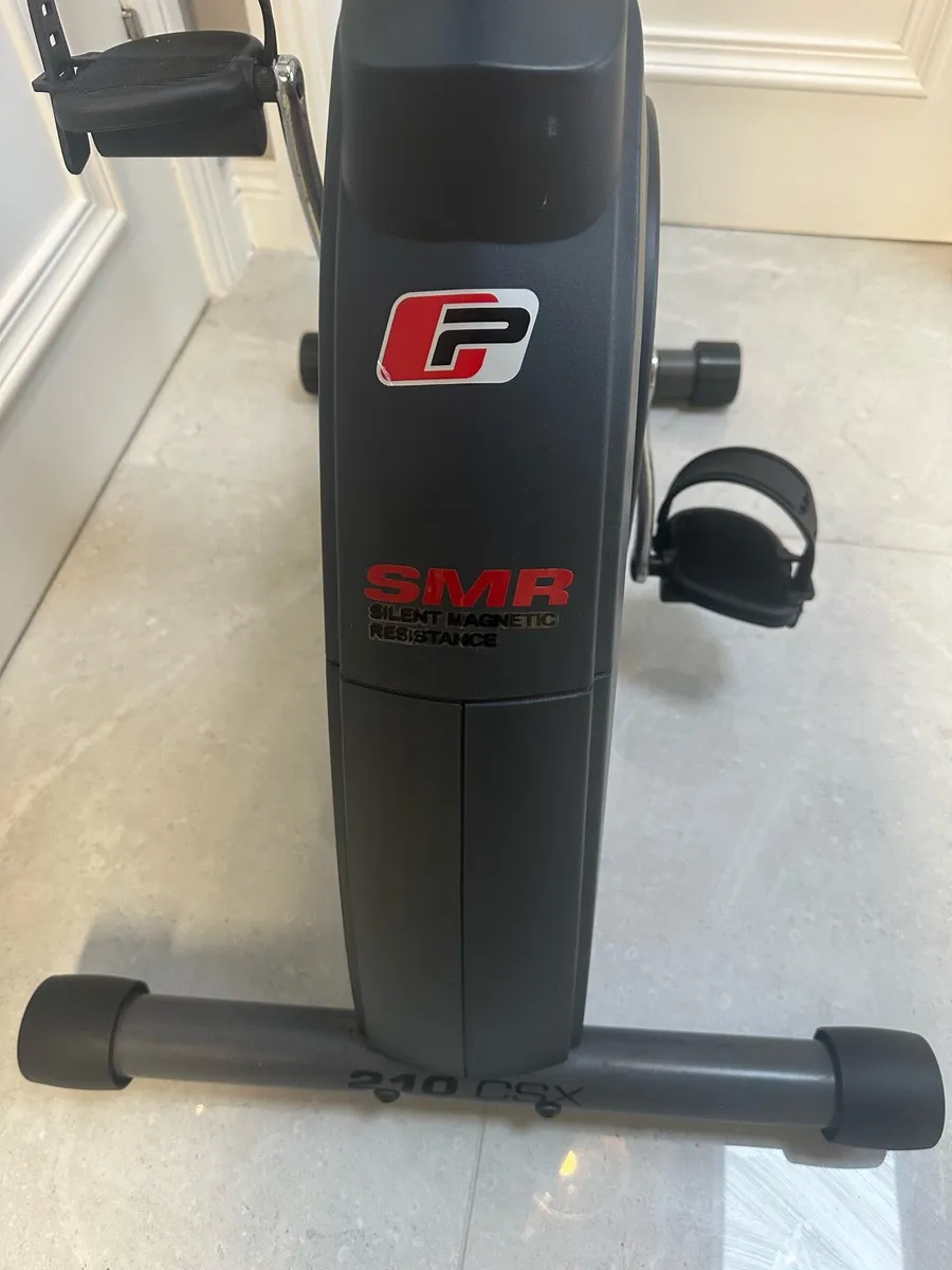 ProForm 210 CSX Exercise Bike - Image 4