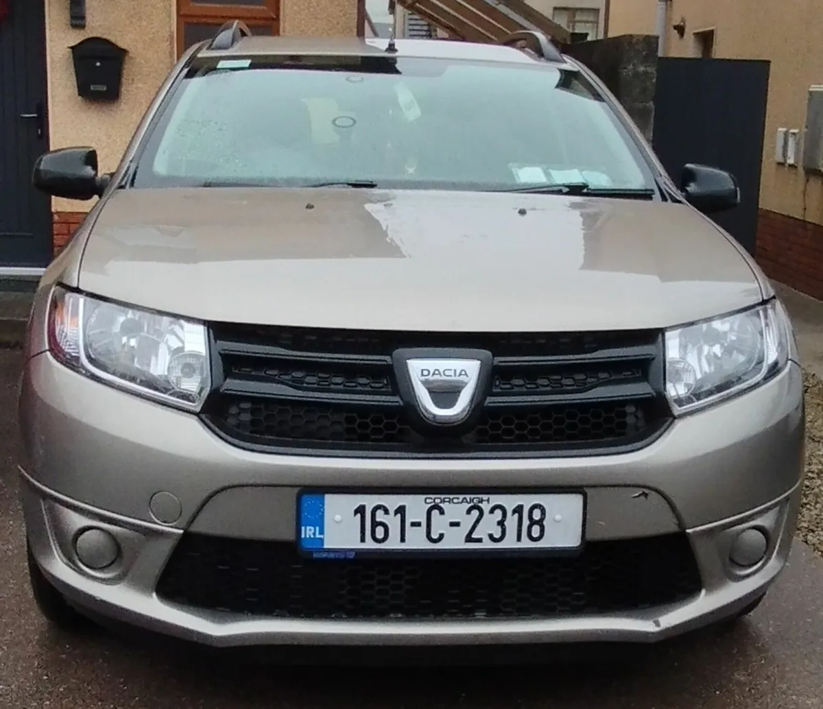 Dacia Logan 2016 - Image 1