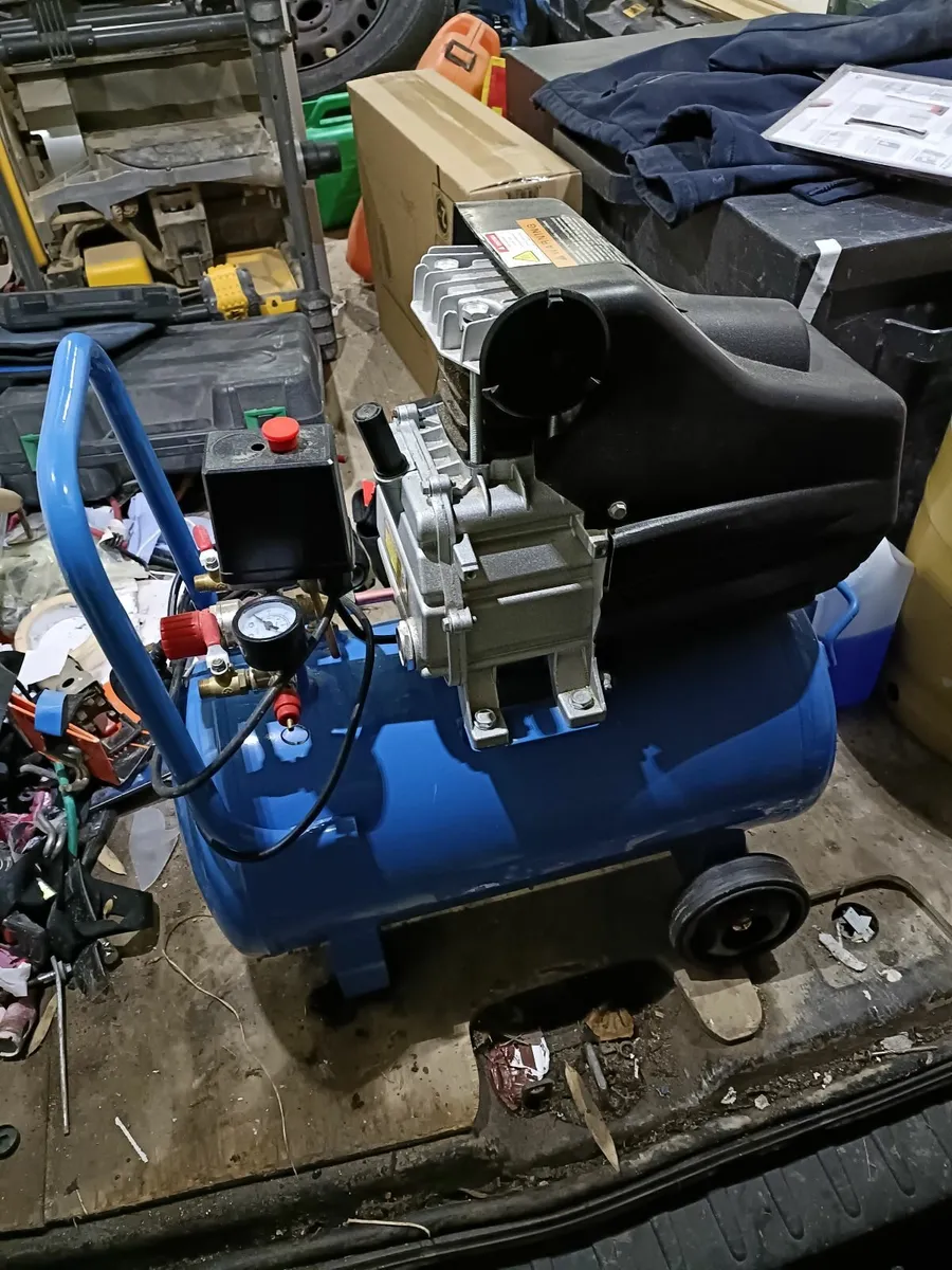 Air compressor - Image 2