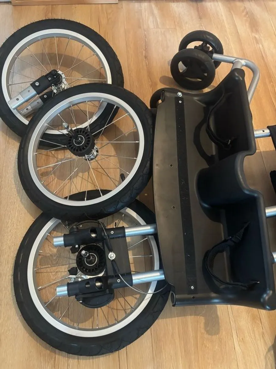 Advance mobility special needs buggy he sat in it once hasn't even been outside - Image 3