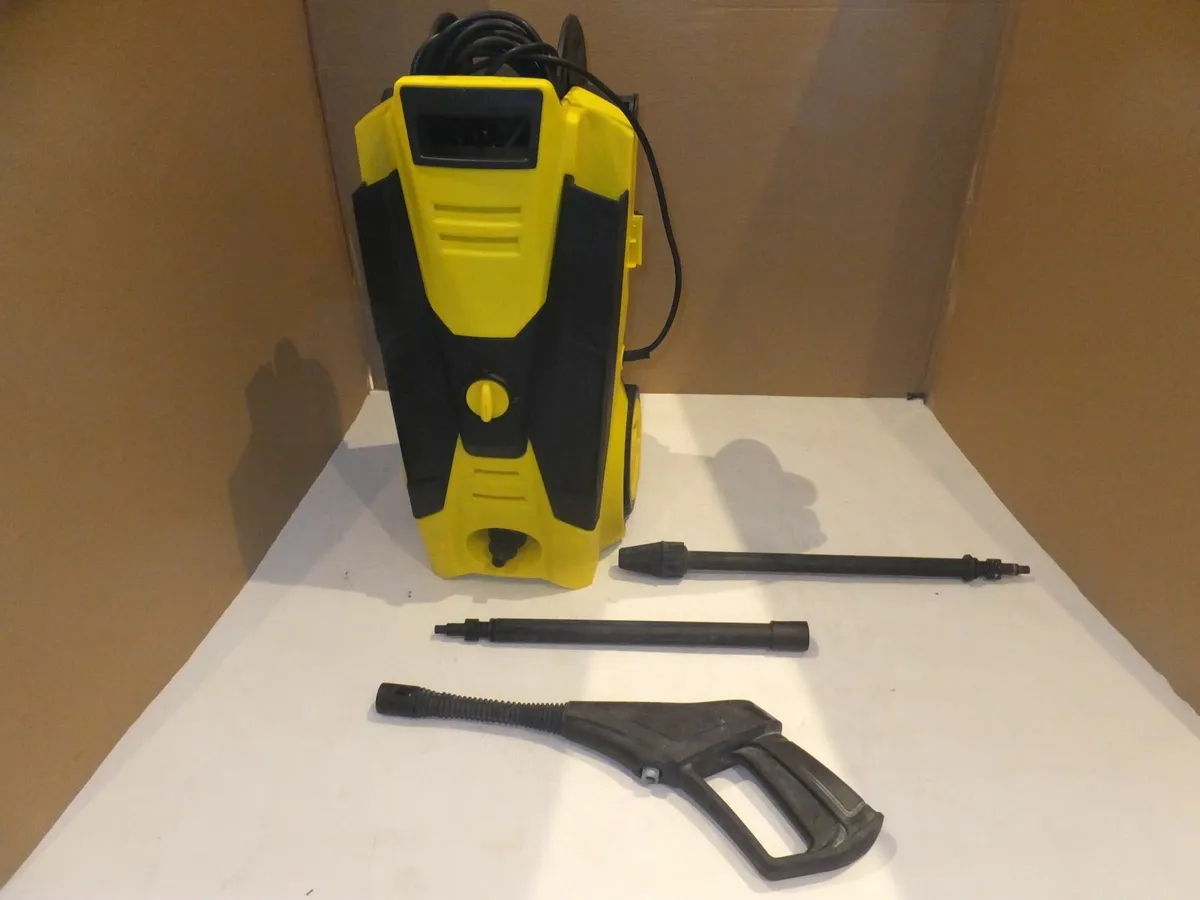 Power washer - Image 1