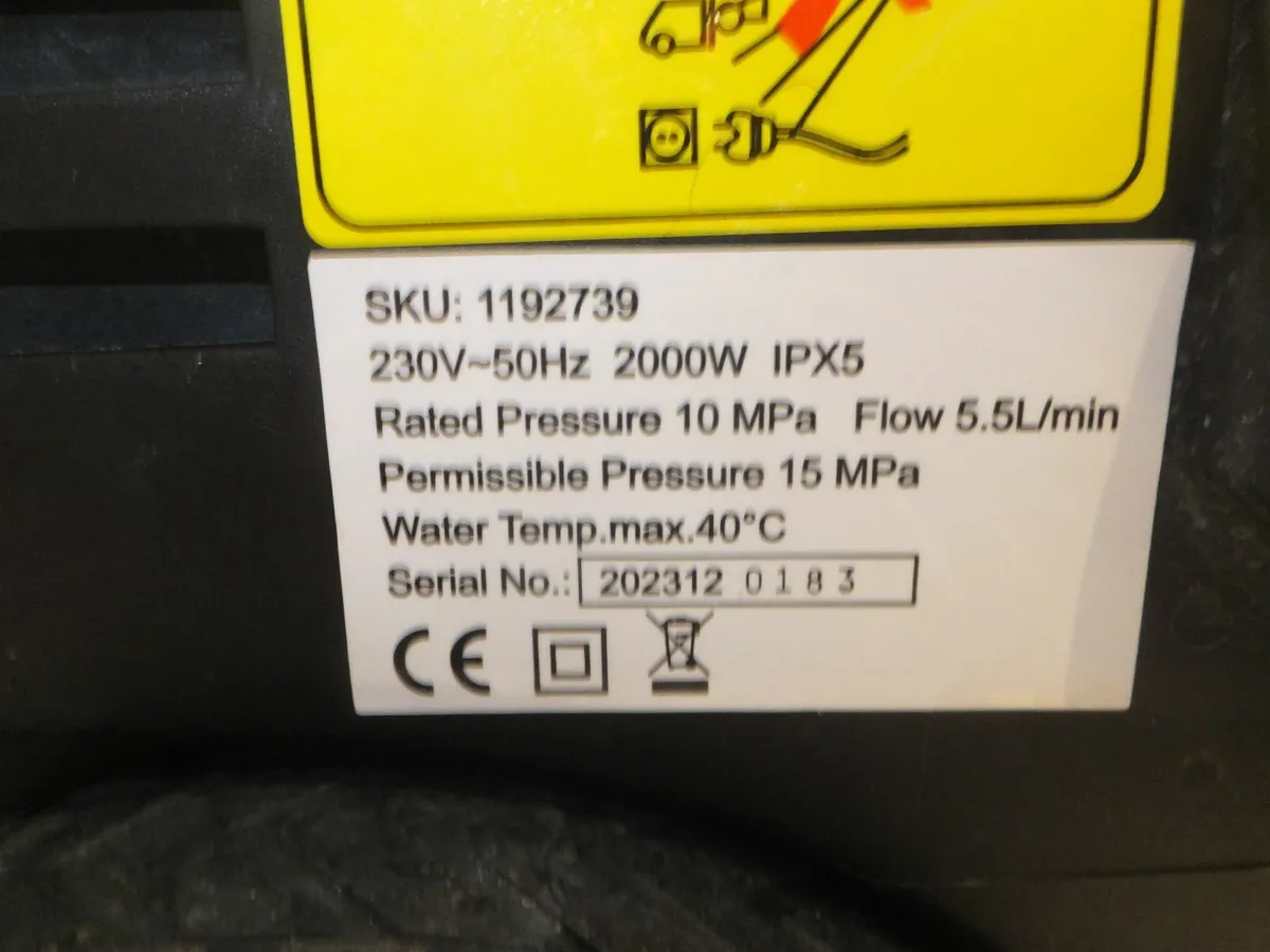 Power washer - Image 2