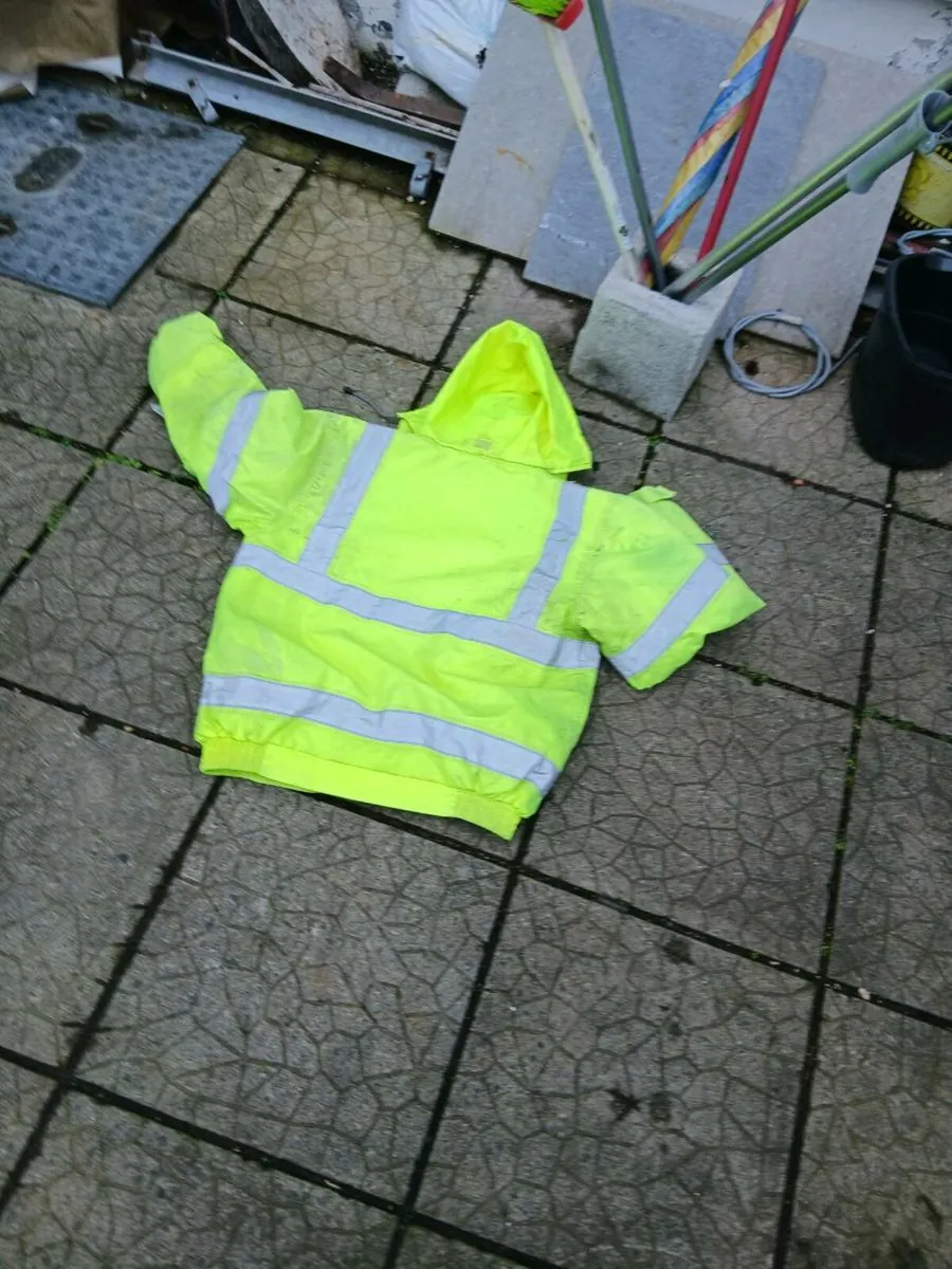 Work jacket construction - Image 2