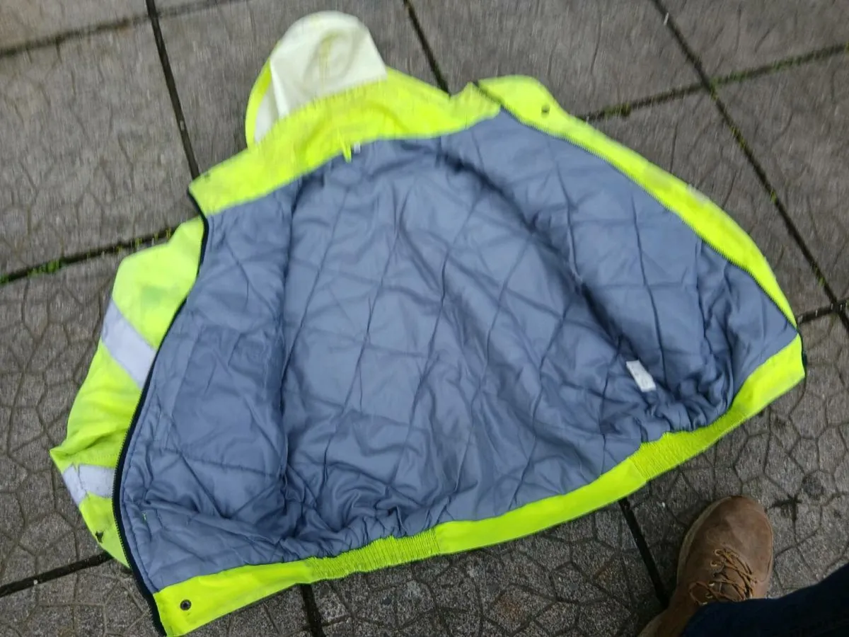 Work jacket construction - Image 4