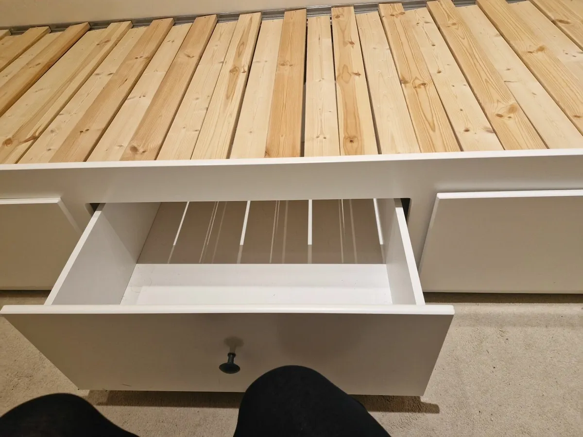 Bunk bed/seat - Image 2