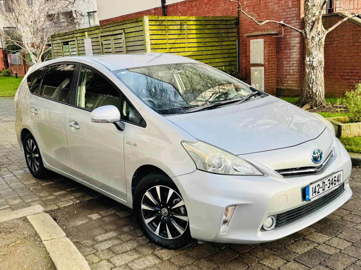 Prius Alpha Hybrid 7 Seater/ New Import/Warranty - Image 2