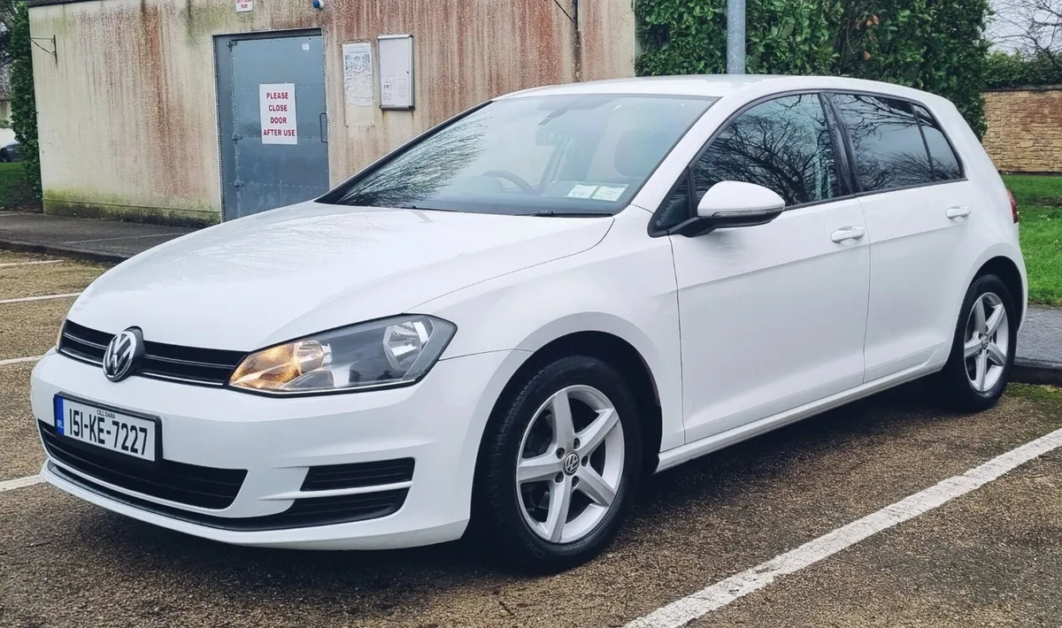 VW Golf 1.2 TSI Automatic - Image 3