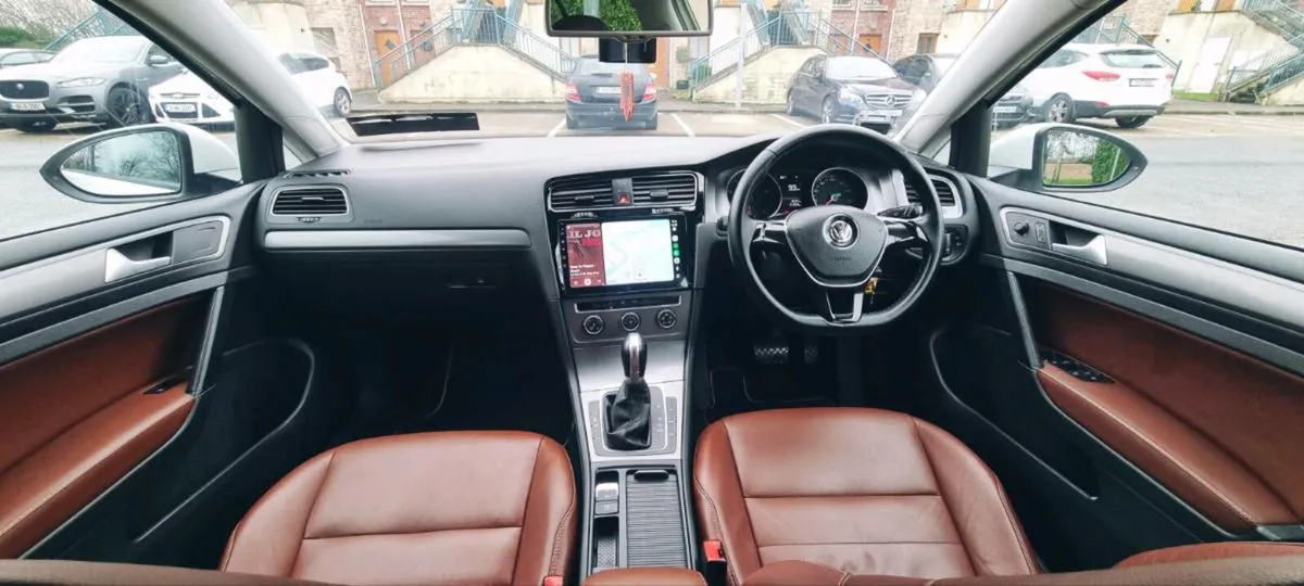VW Golf Automatic Low mls - Image 1