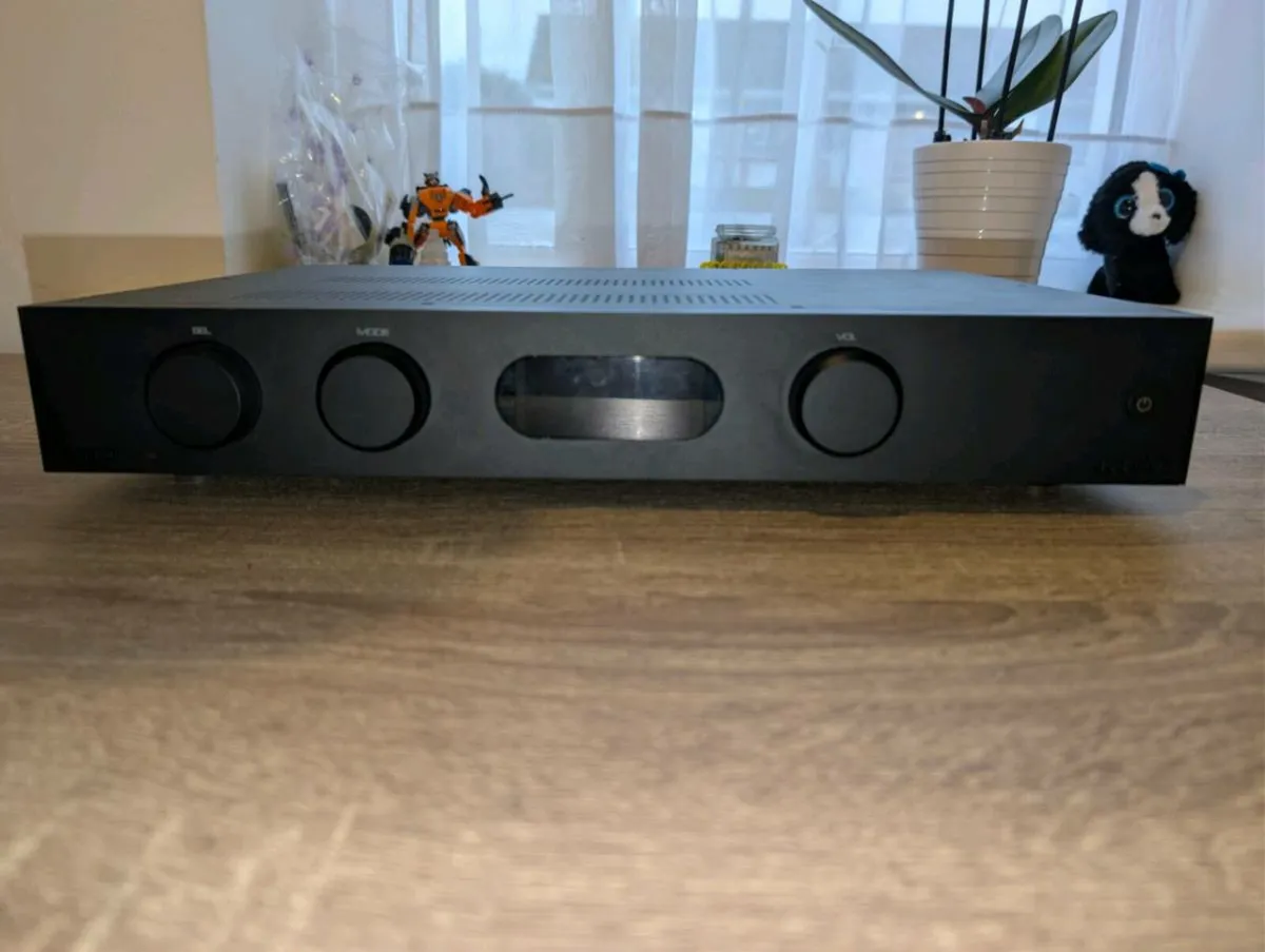 Audiolab 8300A - Image 1