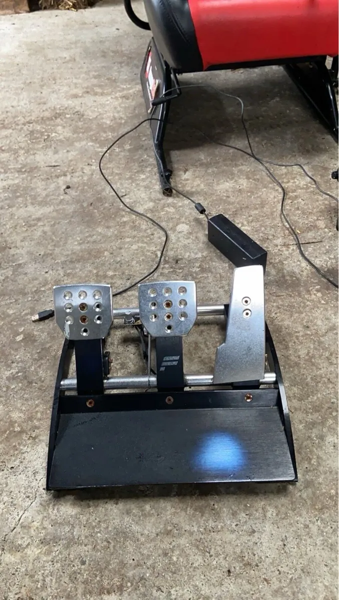 Racing set up - Image 4