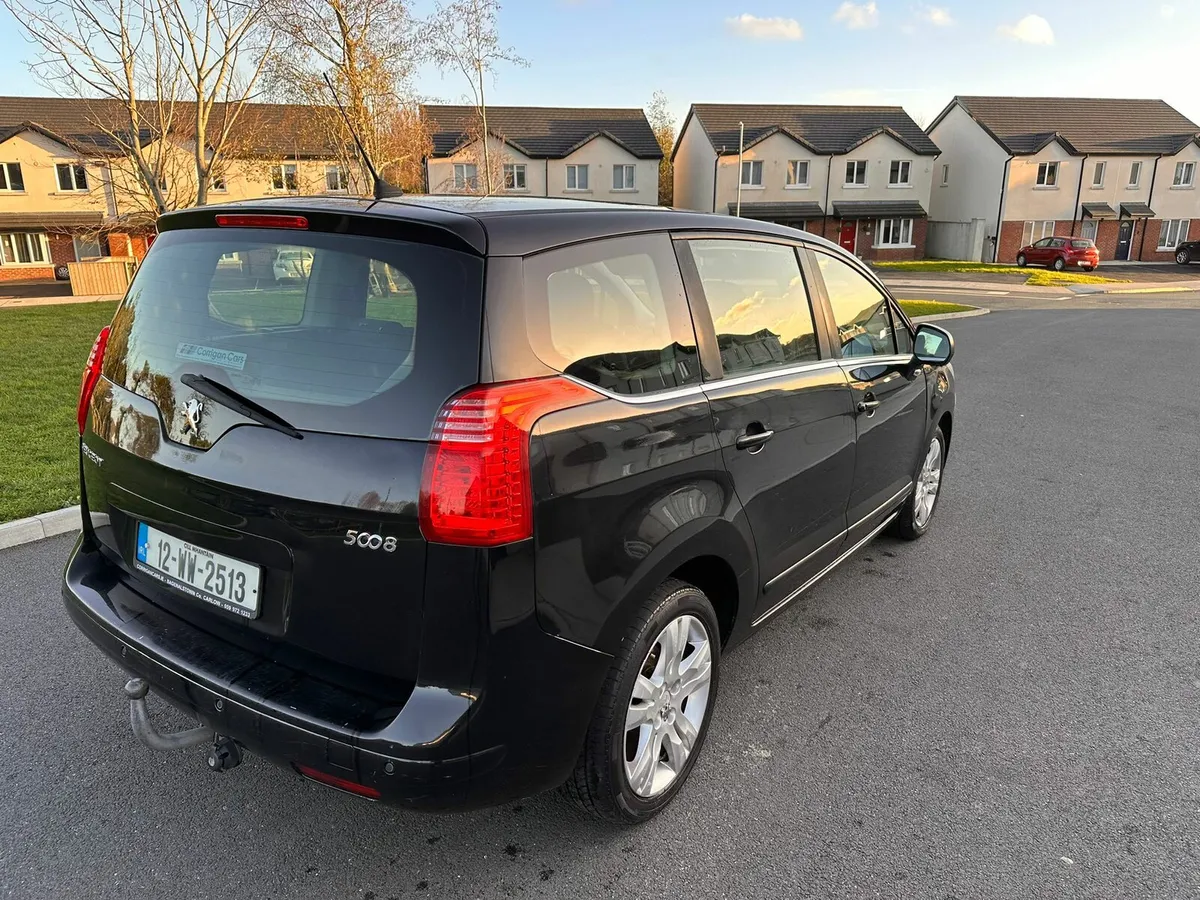 Peugeot 5008 7seater €1950 diesel ⛽️ - Image 4