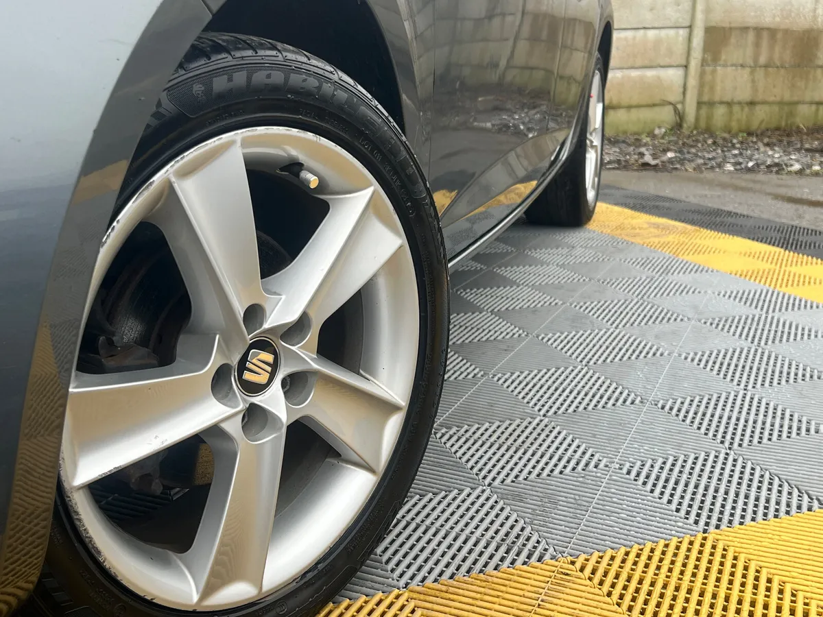 Seat Ibiza 1.2 Manual - Image 2