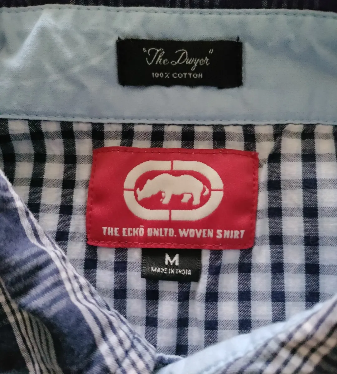 Marc Ecko Unltd S/S shirt M - Image 4