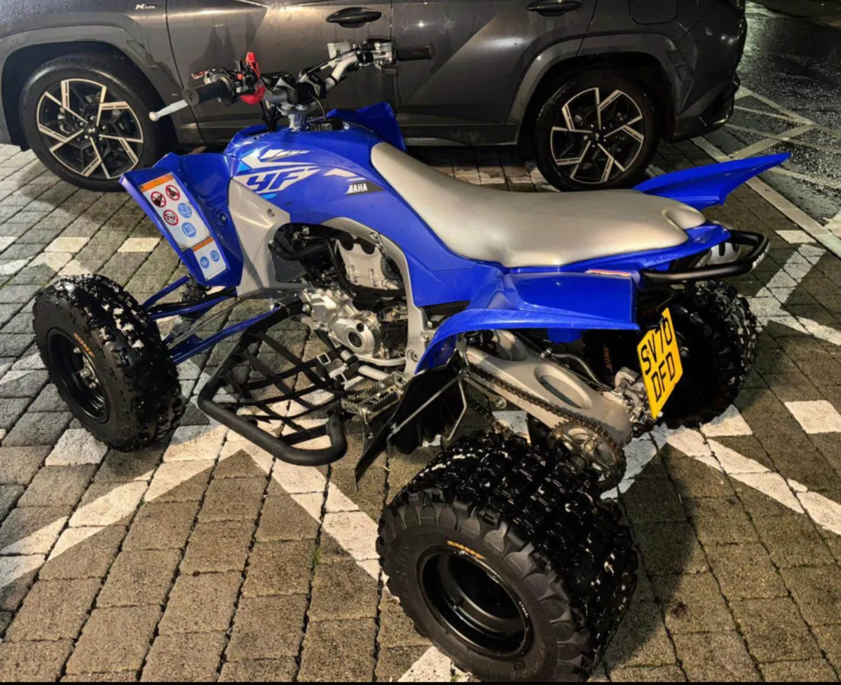 Yamaha 450r quad road legal 10 hours from new - Image 1