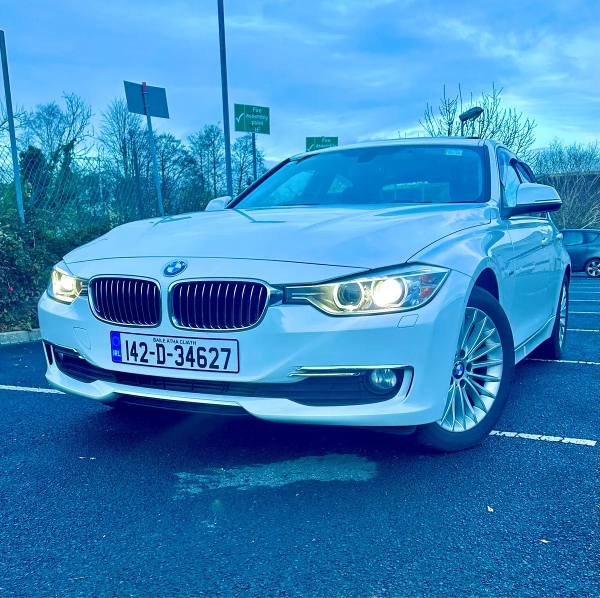 BMW 320D Automatic+Sunroof Only 63.000km-Like new - Image 1