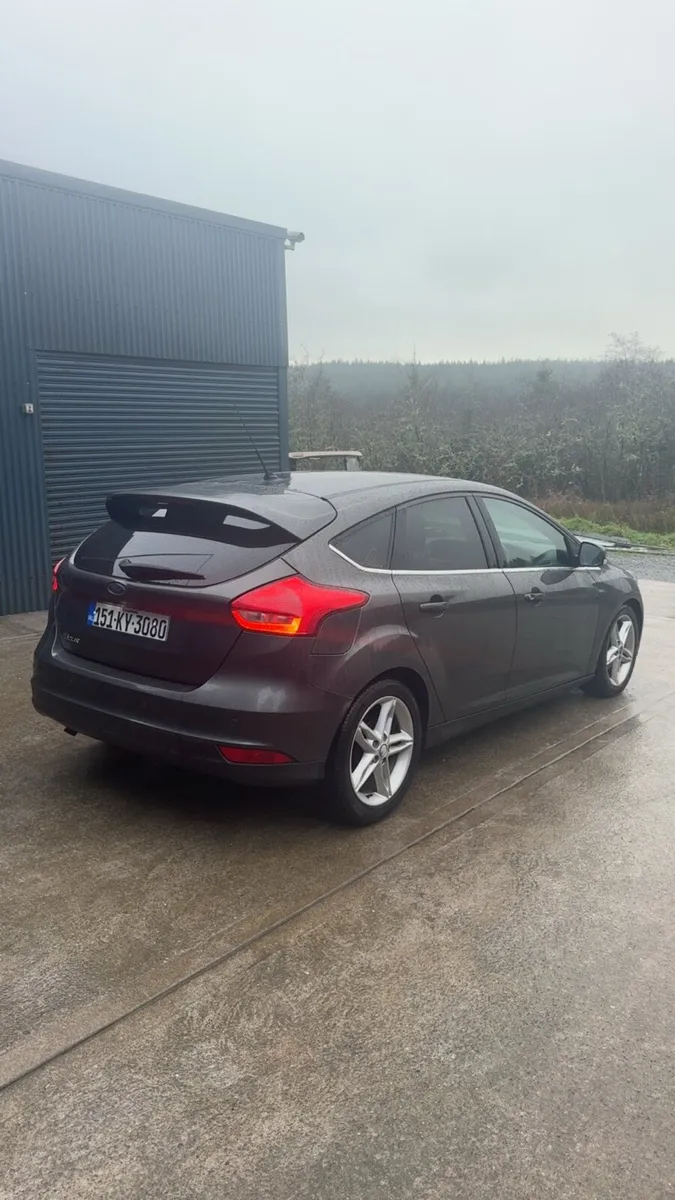 2015 ford focus - Image 4