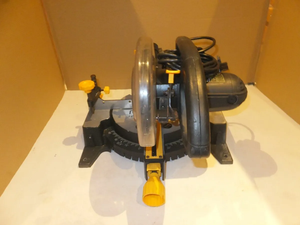Pro 1200w slide Compound mitre saw - Image 3