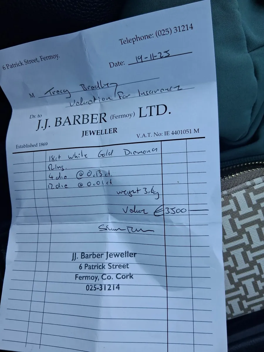 18ct White gold diamond engagement ring size L - Image 4