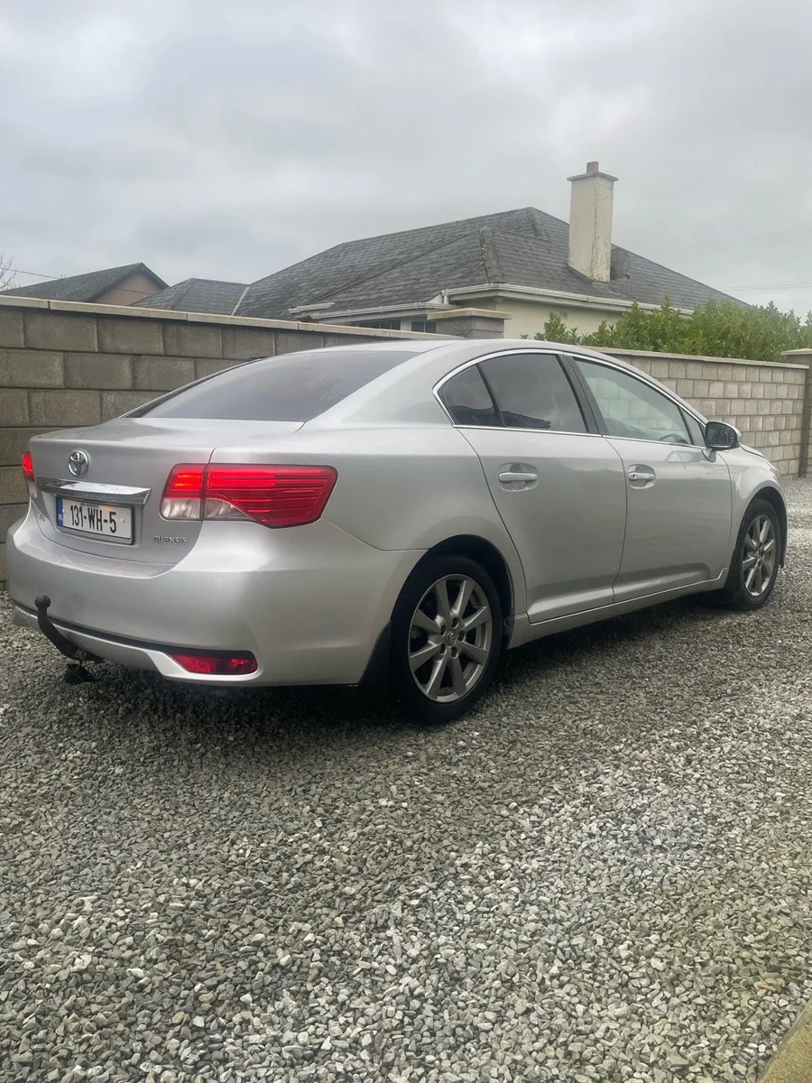 2013 Toyota Avensis 2.0 D4D - Image 4