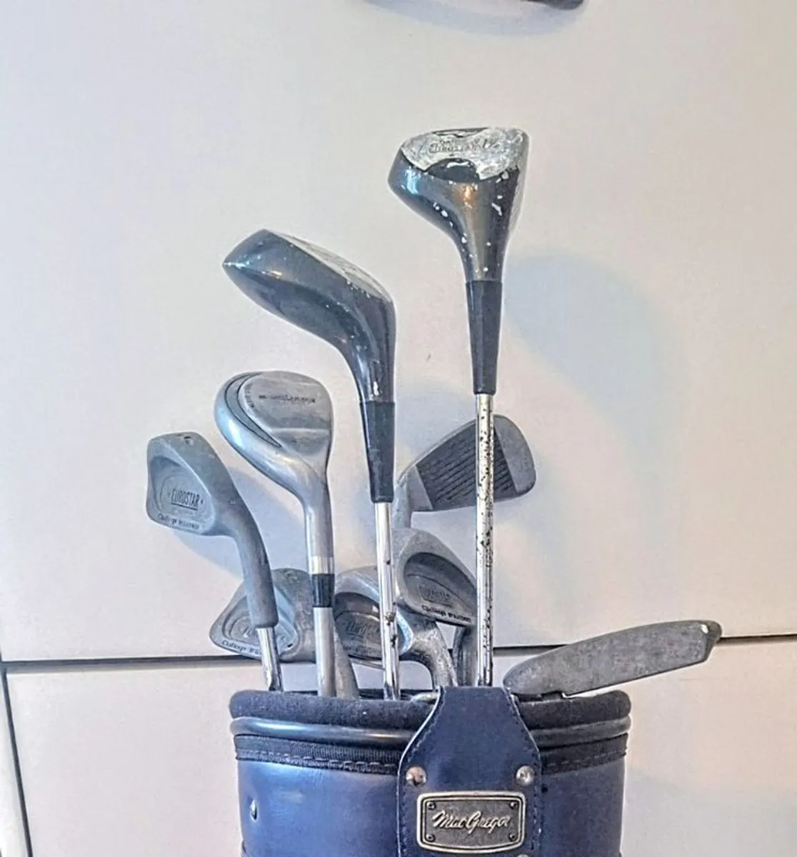 Golf clubs and bag - Image 3
