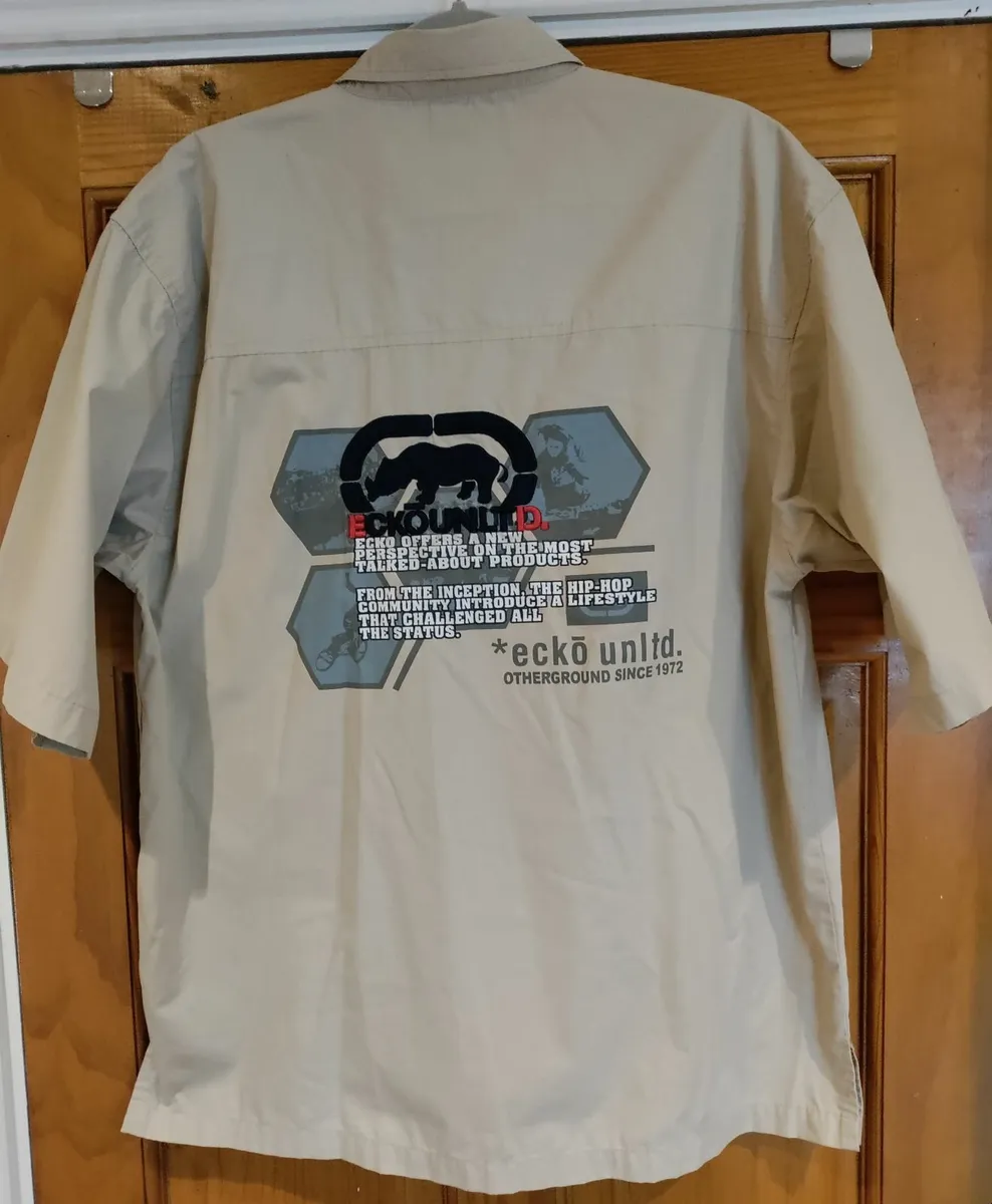 Marc Ecko Unltd S/S shirt L - Image 1