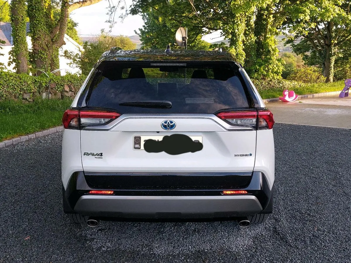 2022 Rav 4 Hybrid Sport - Image 2