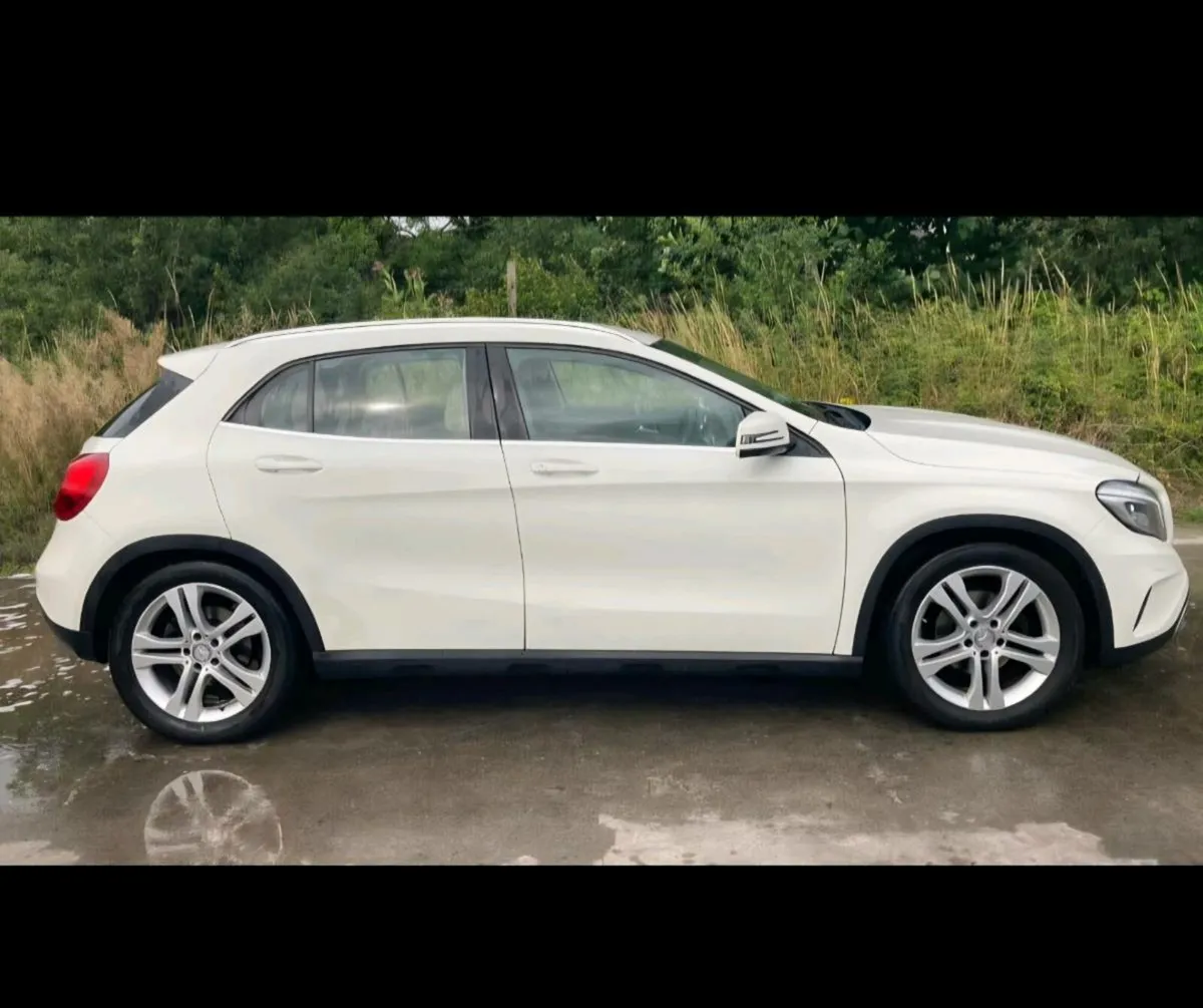 2015 Mercedes GLA 200 - Image 3