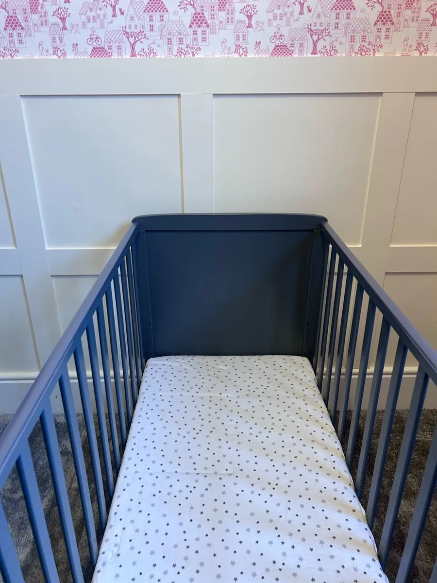 Baby Elegance New Cot & Mattress - Image 3