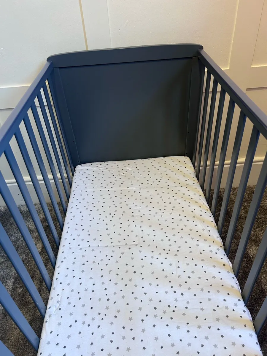 Baby Elegance New Cot & Mattress - Image 4