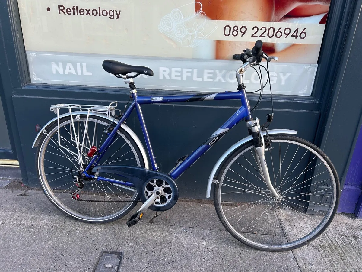 Raleigh hybrid bike ❗️open 7 days of the week ❗️ - Image 1