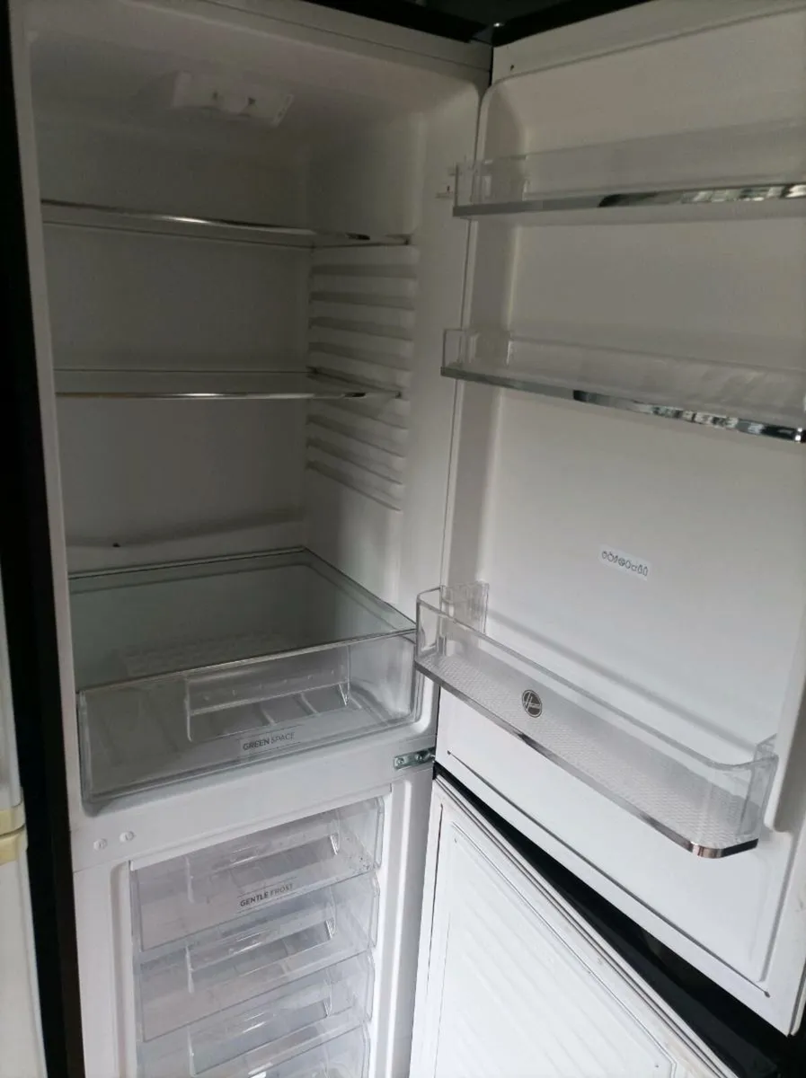 Fridge freezer - Image 2