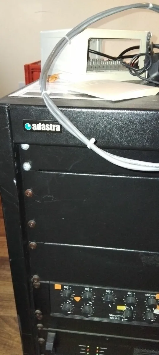 Amplifier / PA system - Image 1