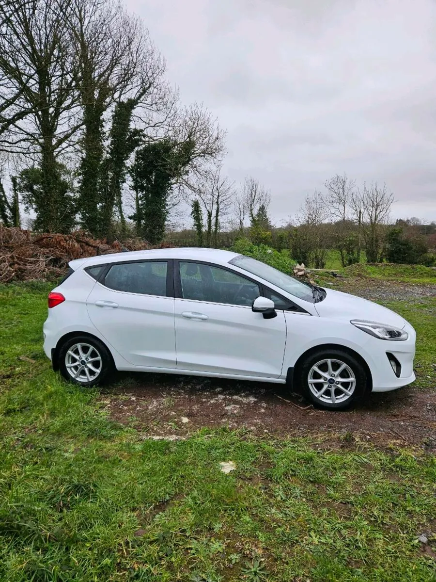 Ford Fiesta Titanium - Image 3