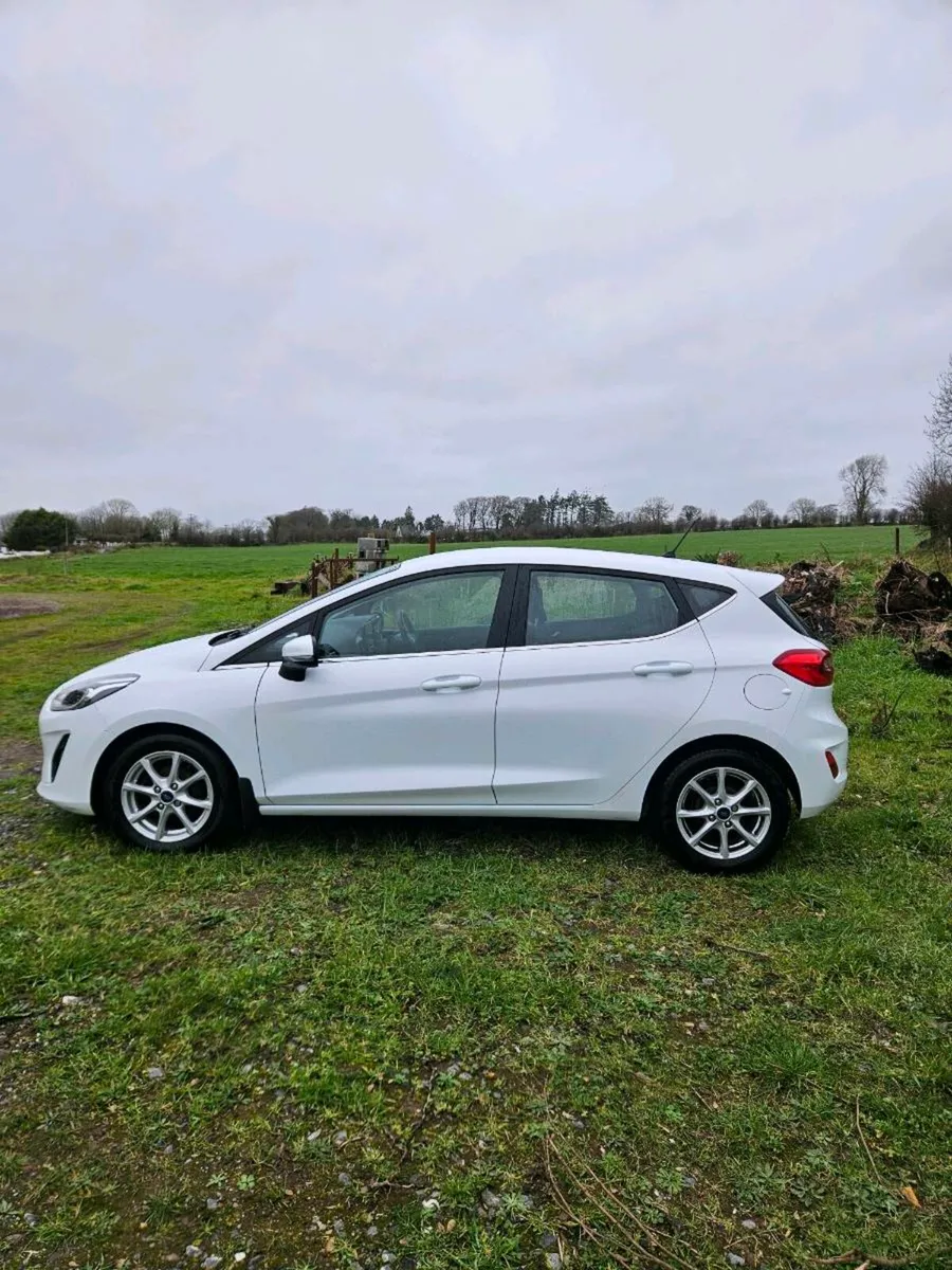 Ford Fiesta Titanium - Image 4