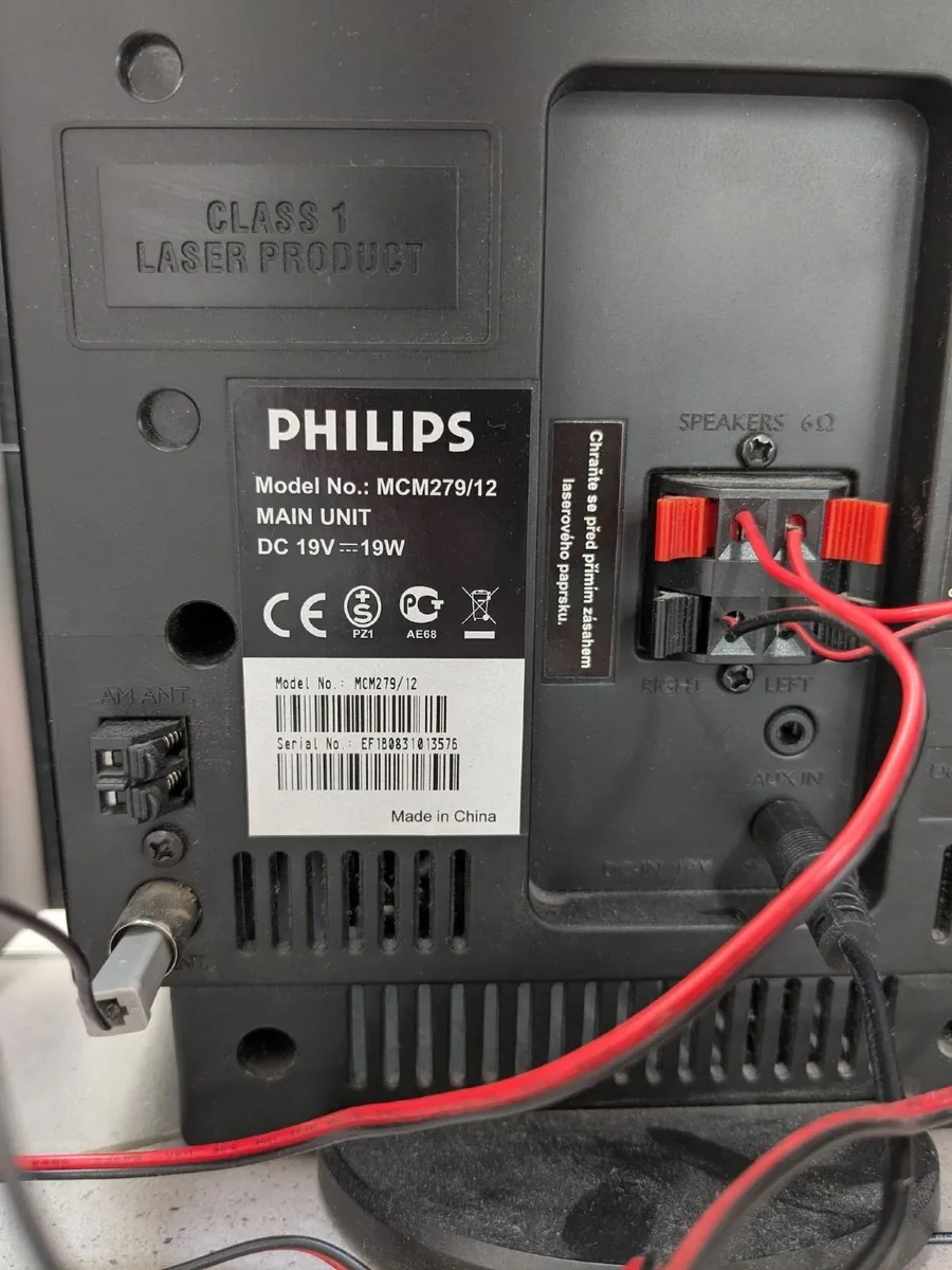 Philips MCM279/12 stereo CD/Radio/MP3 - Image 2