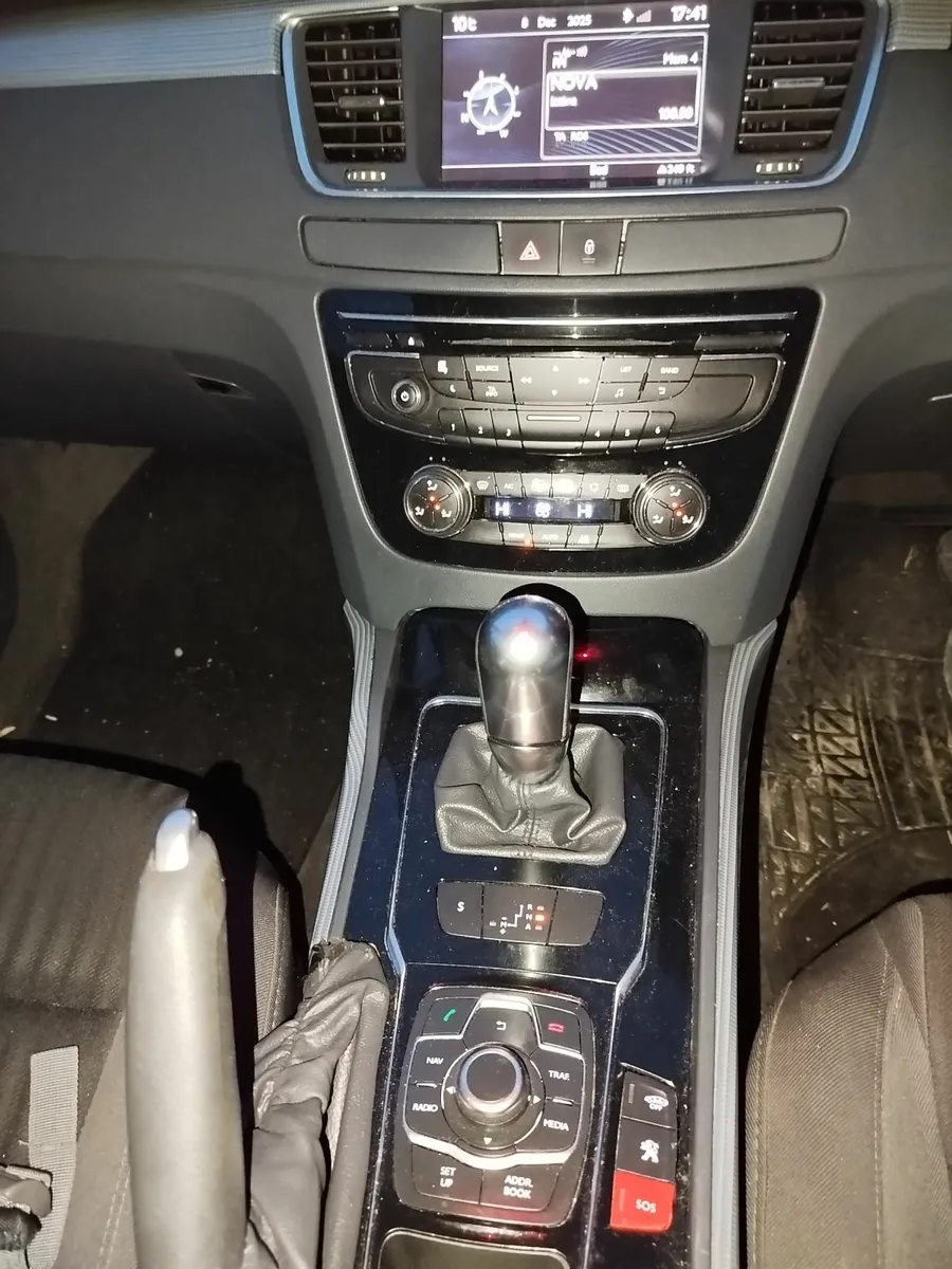 Automatic Peugeot 508 2012 with long NCT - Image 4