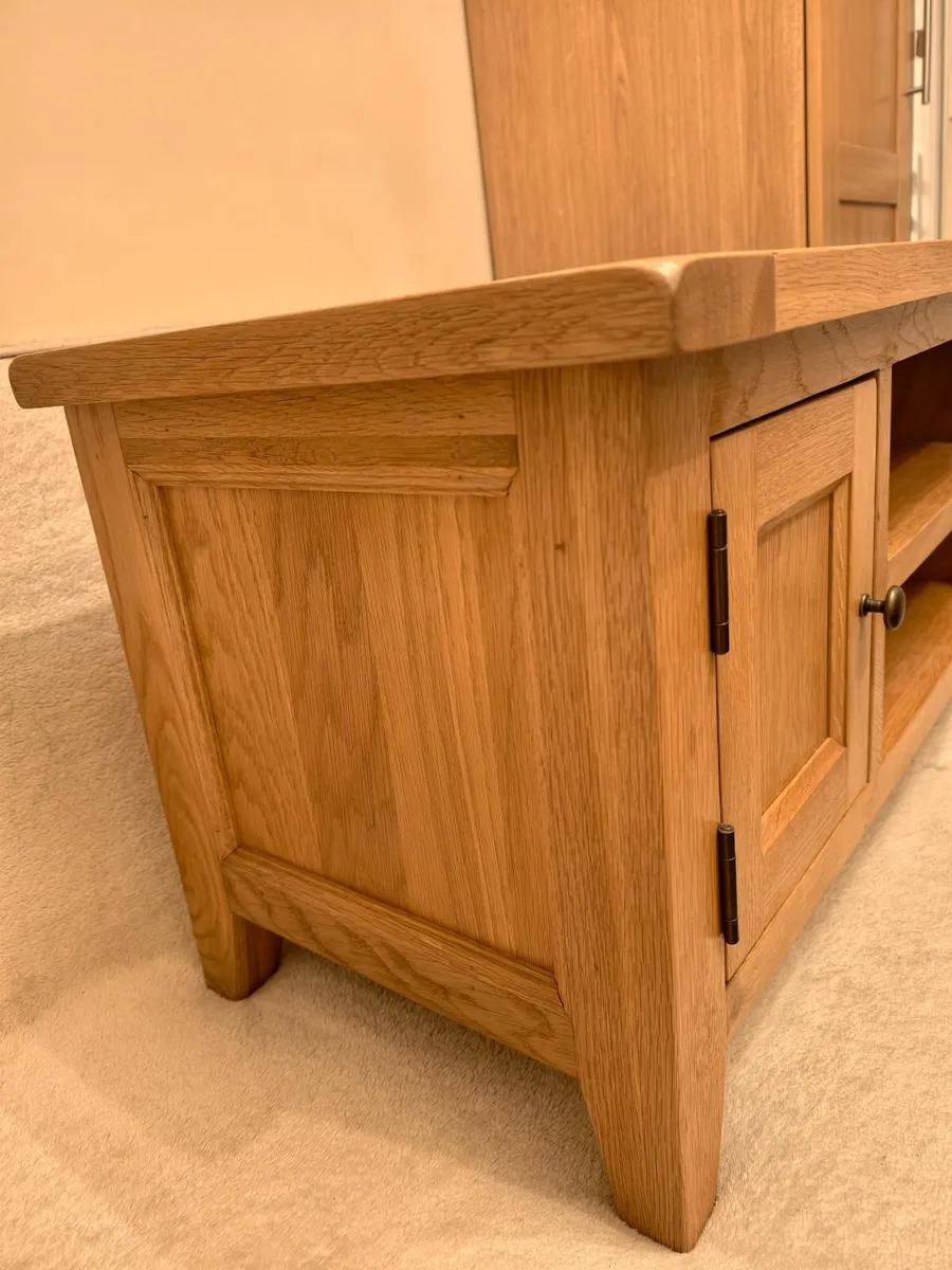 Wooden TV Unit Stand Cabinet Table Shelves Storage - Image 3