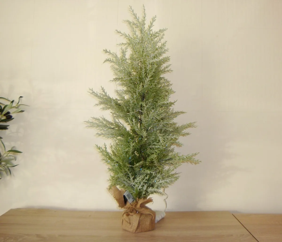 TableTop tree H77 Meadows & Byrne - Image 1