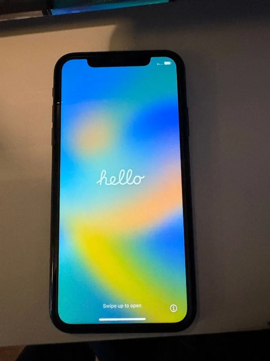 iPhone 11 Black - Image 3