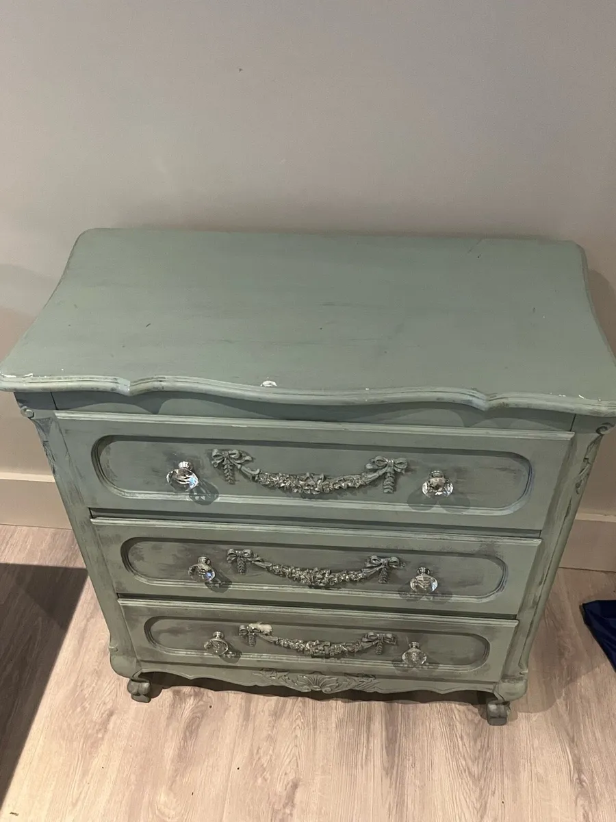 Chest of Drawers ( Mindy Brown) - Image 4