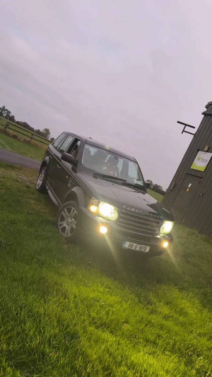 Range Rover sport - Image 1