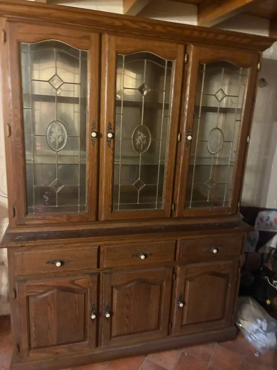 Country collection dining room dresser - Image 1