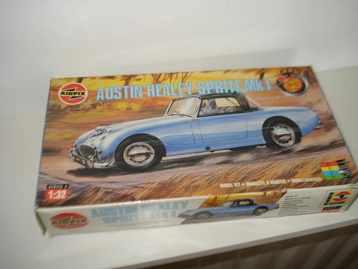 AIRFIX AUSTIN HEALY FROG-EYE SPRITE KIT 1958-61.
