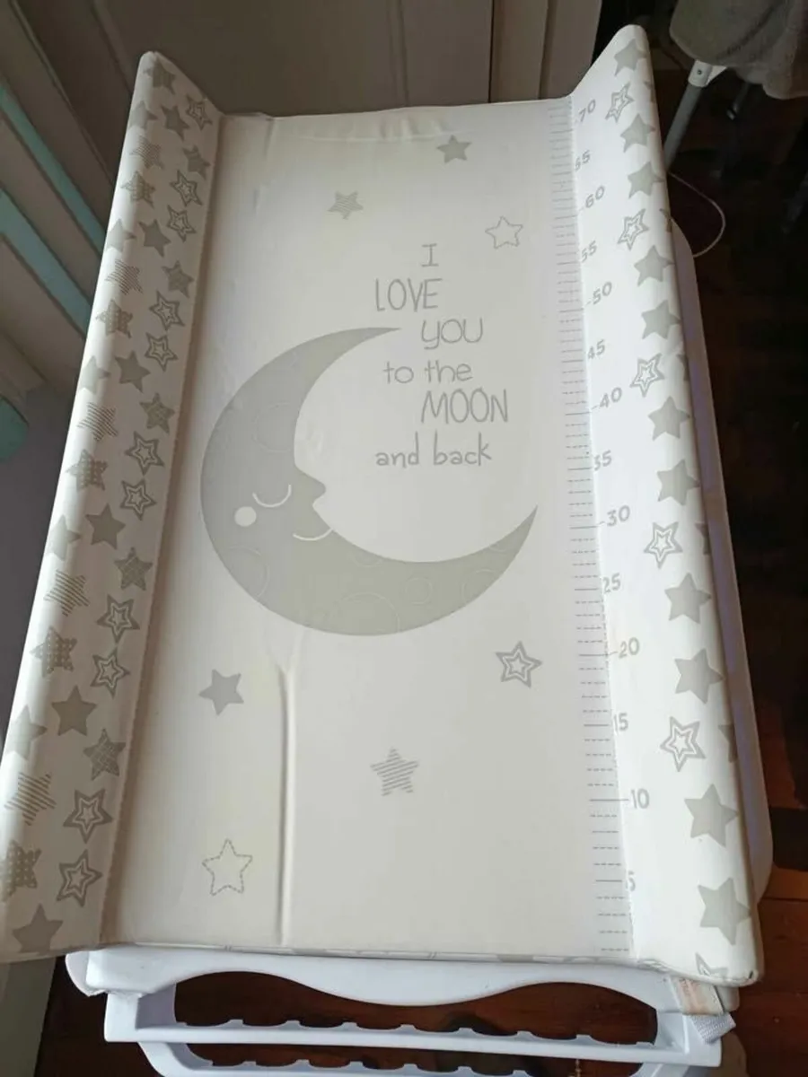 Babylo Bath and Baby Changing Table - Image 2