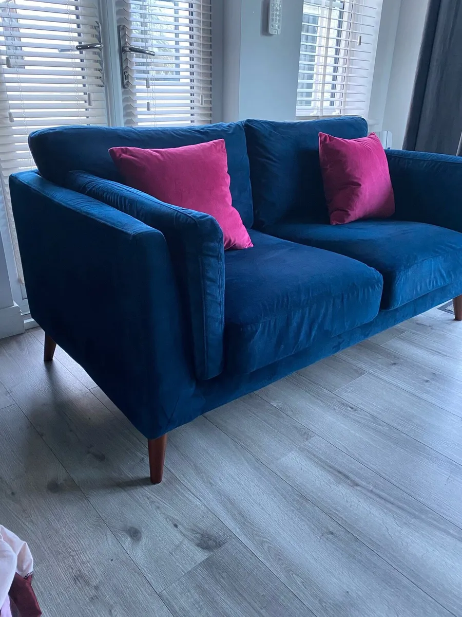 Stylish Royal Blue Velvet Couch - Image 1