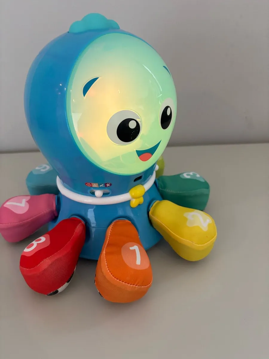 Baby Einstein Ocean Explorers Crawl & Chase toy - Image 3