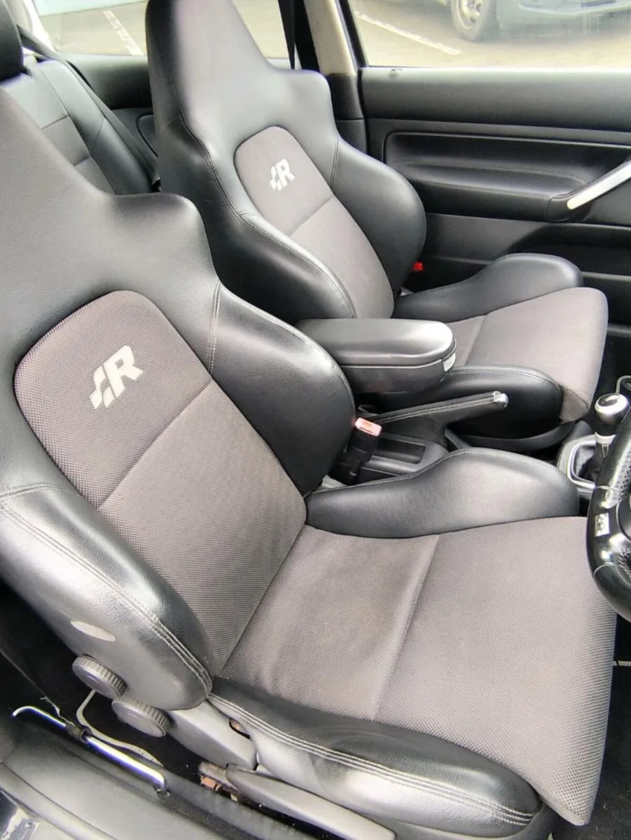 MK4 Golf R32 (NCT JAN 2027) - Image 3