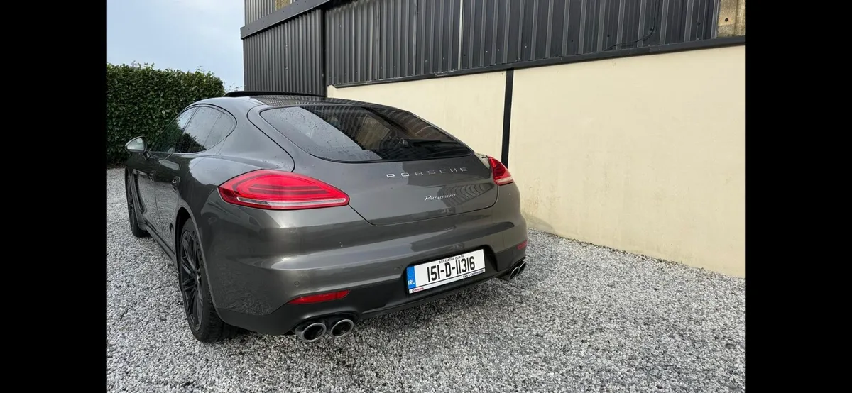 Porsche Panamera - Image 2