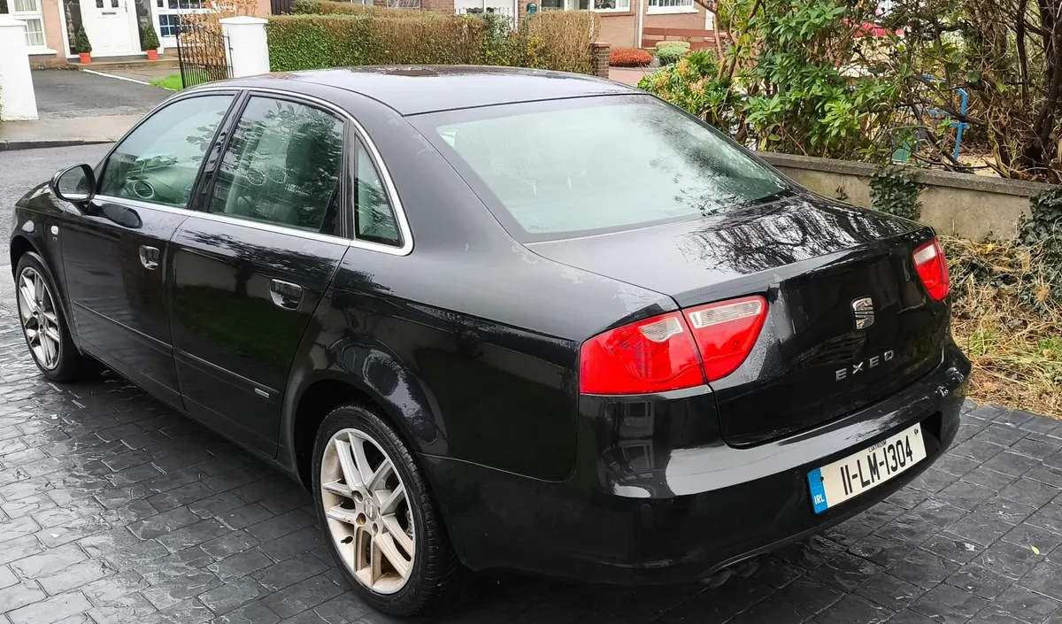 SEAT Exeo 2011 SE Tech 2.0 TDI - Image 2