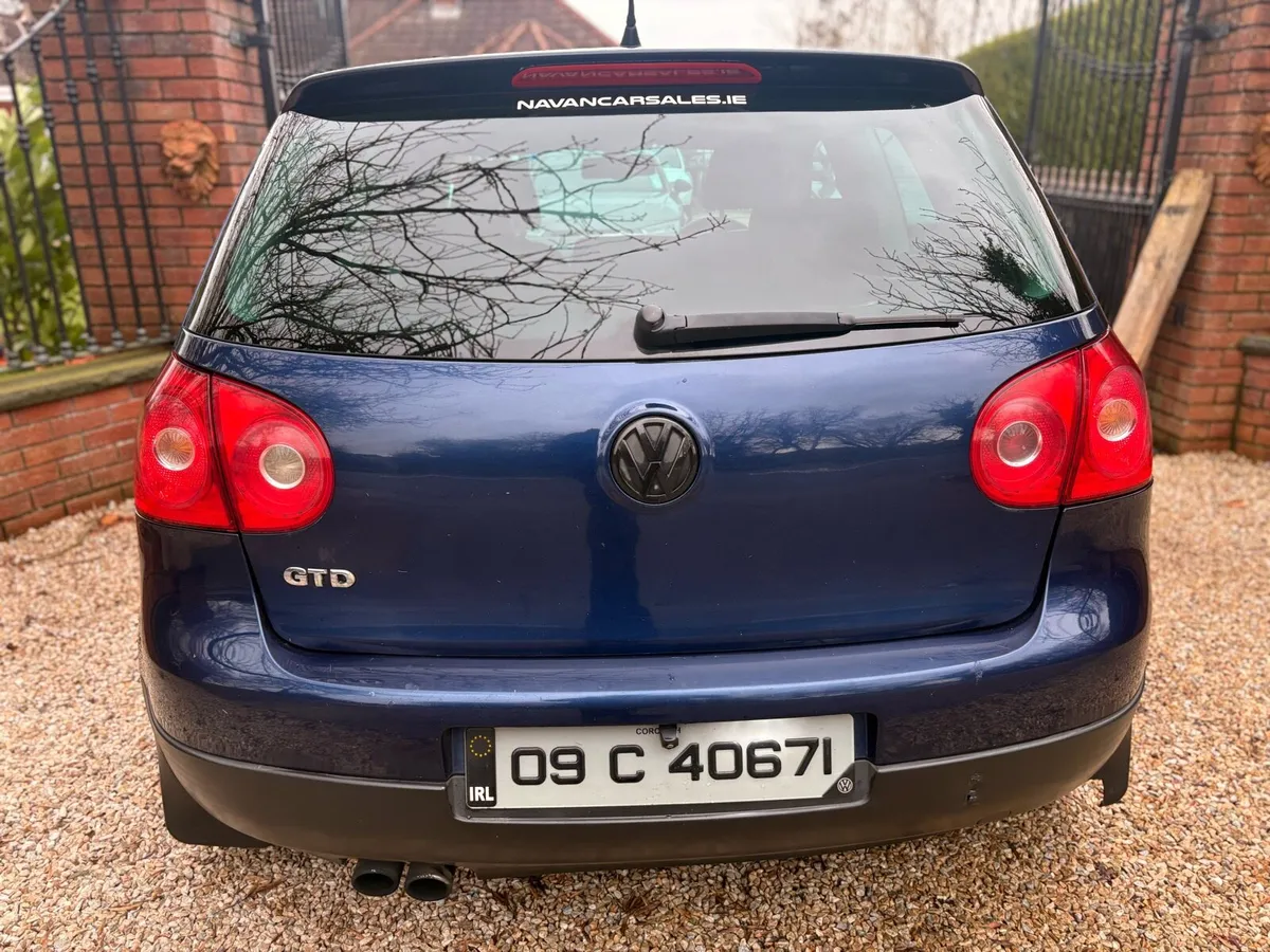 2009 Vw golf , 2 door , GT , 6 speed diesel - Image 4